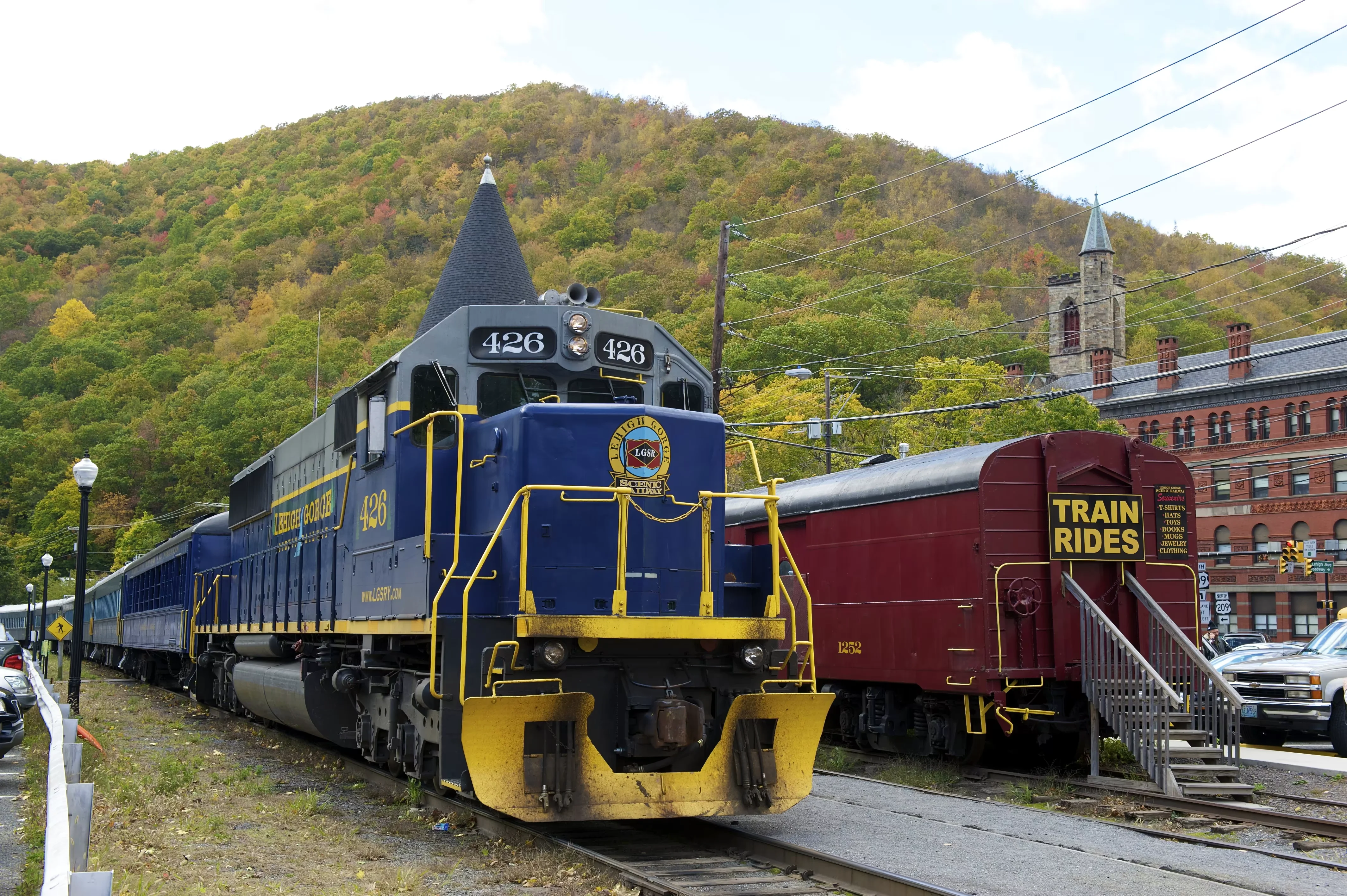 Lehigh Gorge Railway